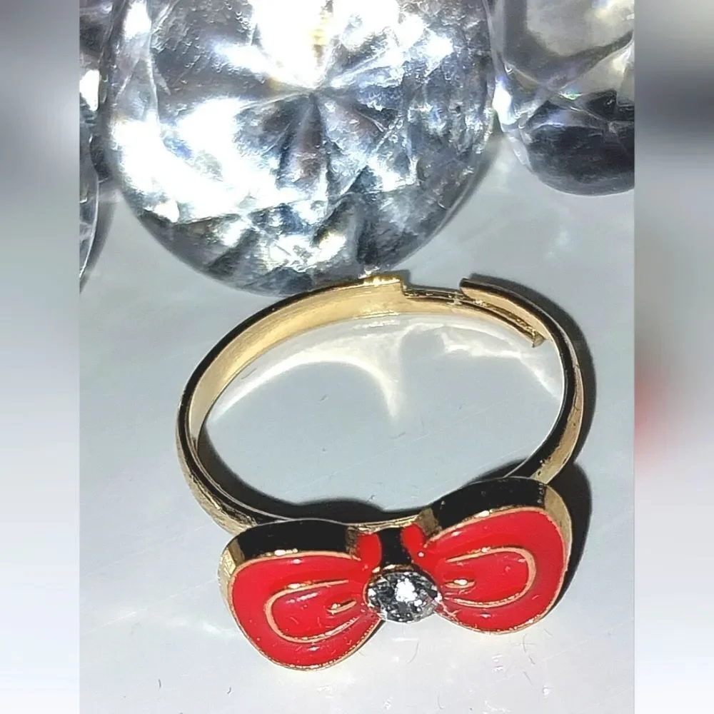 Super cute girls jeweled adjustable ring